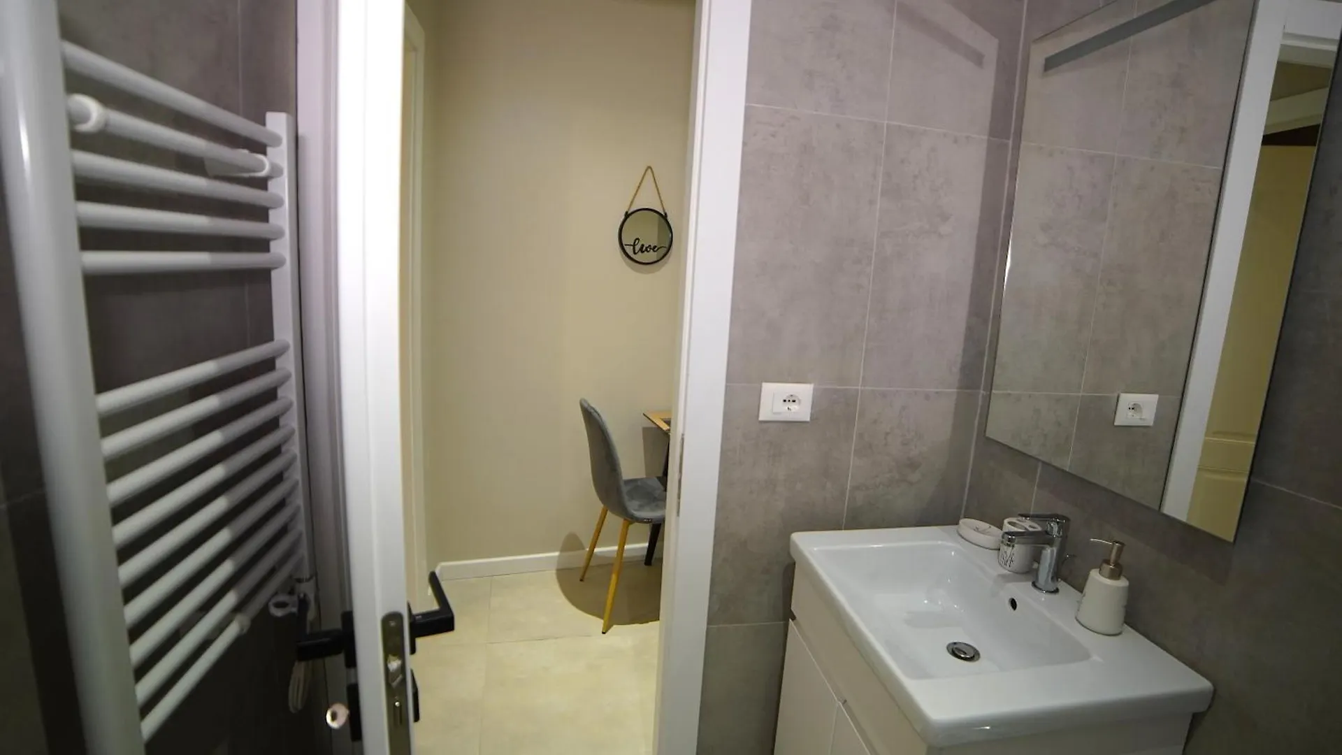 Center Oasis Trio Appartmens Tirana Apartmán